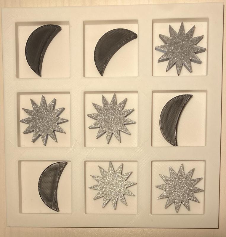 Tic tac toe sun and moon
