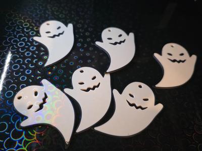 Hanging Ghosts – Flat Halloween Ornament