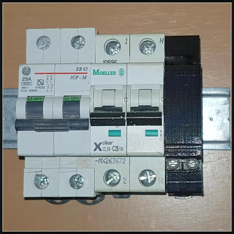 SINGLE MAGNET 2 DIN CONTACTS