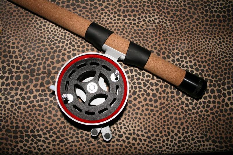 Fishing rod REEL  -  MOULINET de canne a peche