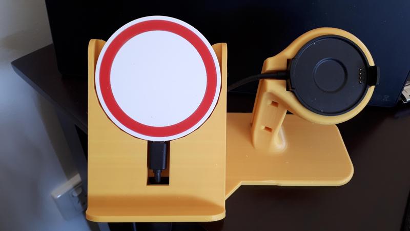 Qi and Ticwatch Pro charger stand