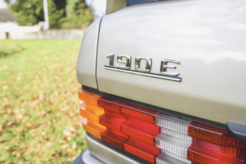 Mercedes Benz 190E Badge