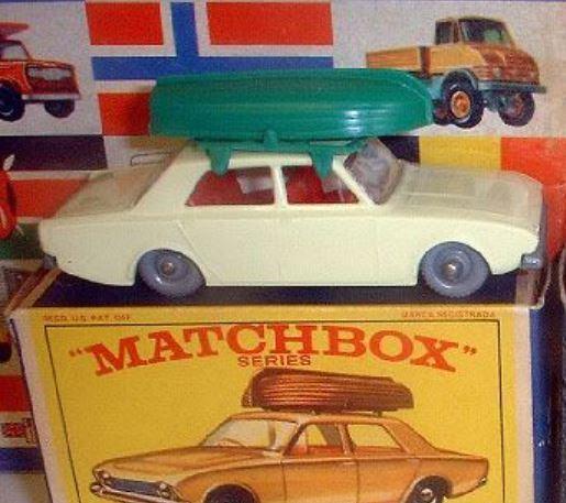 Lesney Matchbox 45b Ford Corsair Boat