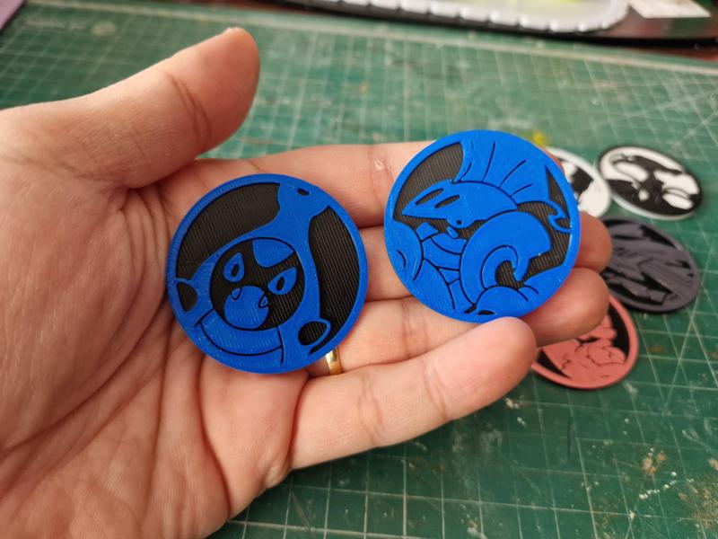 Karrablast & Escavalier Pokemon Coin