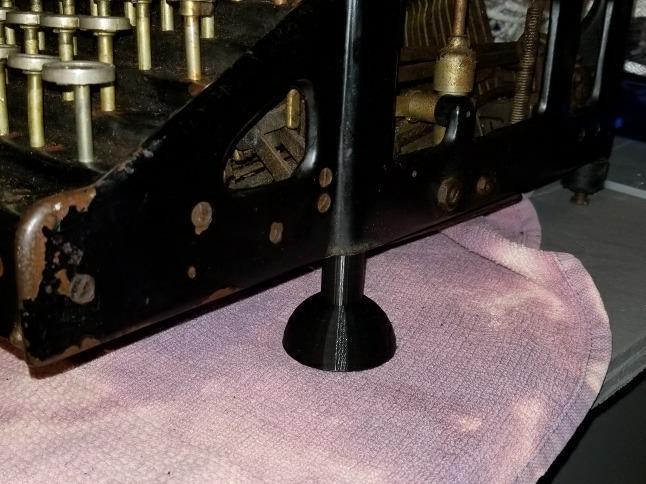 Replacement Foot for Olivetti M20 Typwriter