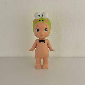 Surprise Angel Frog (Pre Supported)