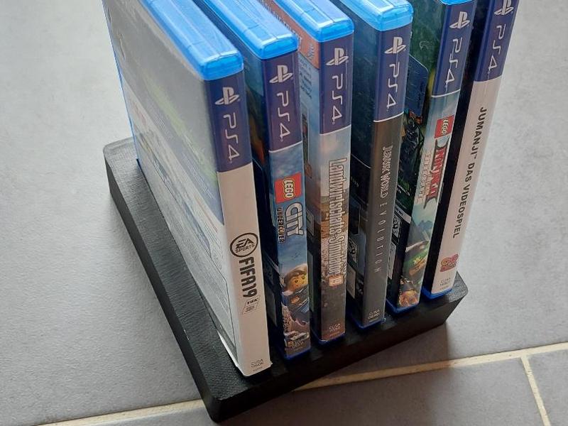 Game holder ps4