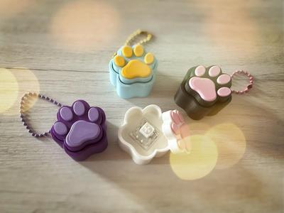 Clicky Paw 🐾