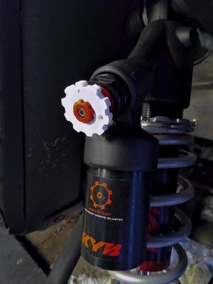 KYB Shock Easier to adjust wheel