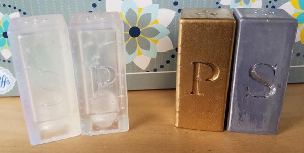 Engraved salt and pepper shaker