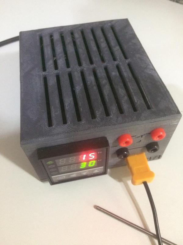 Boitier pour régulateur