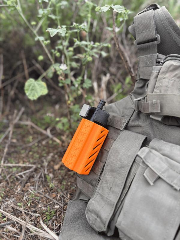 cat vest holder (tourniquet)