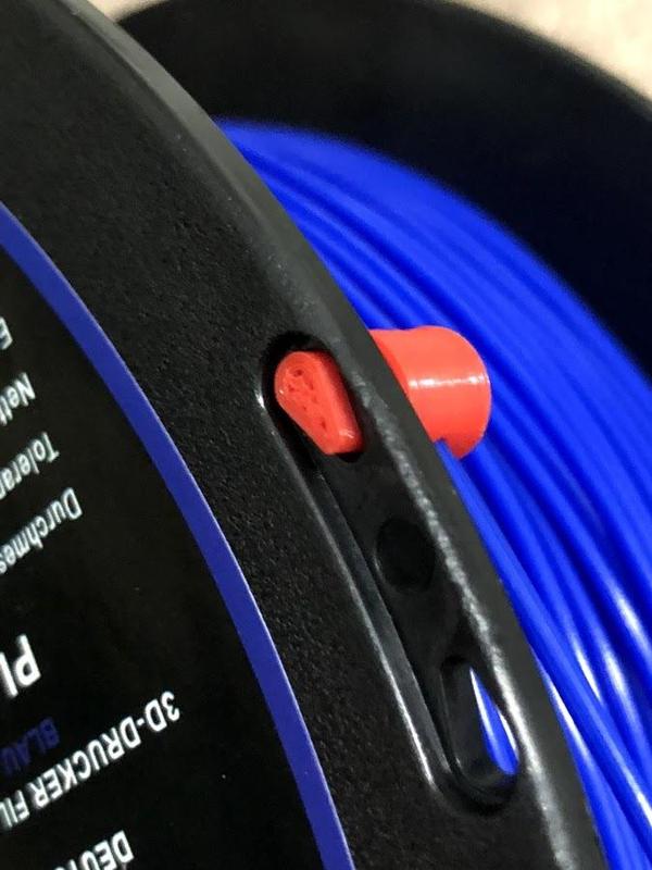 Hatchbox Filament Plug