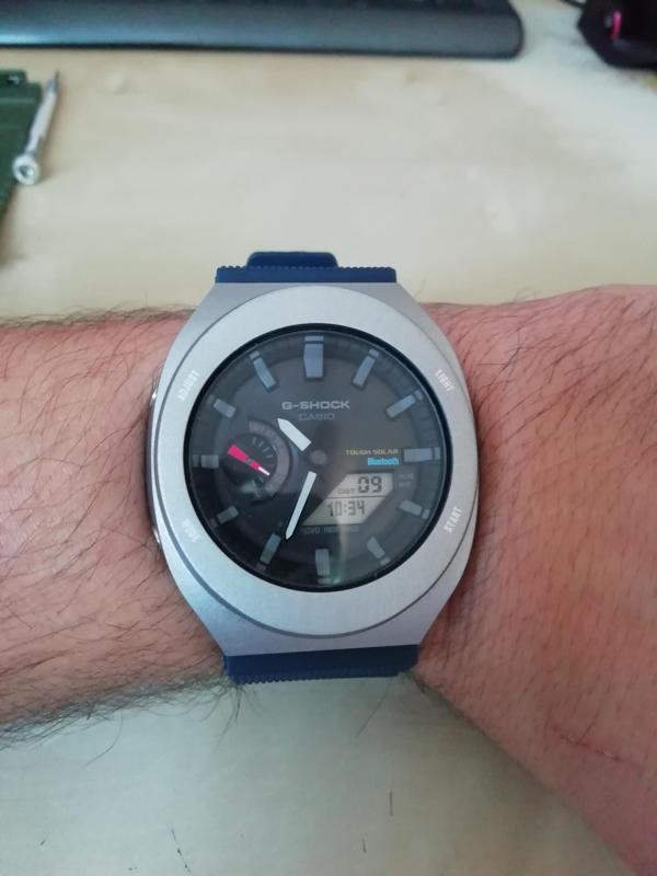 Casio GA2100 Vintage Oval Casing