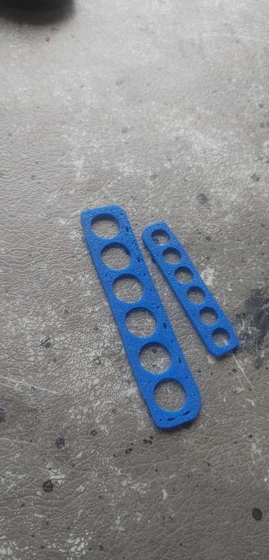 ford 4.9 300 / jeep 4.0  i6 head gasket keychain