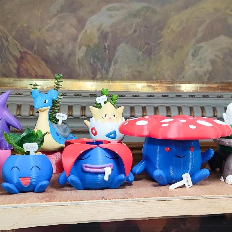 Oddish Gloom Vileplum Pot Planter Pot