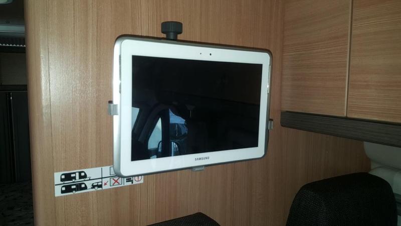 Universal Tablet Mount for Vesa 75