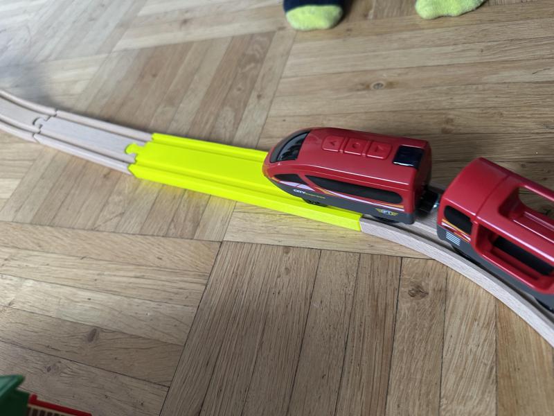 Priobahn straight rail