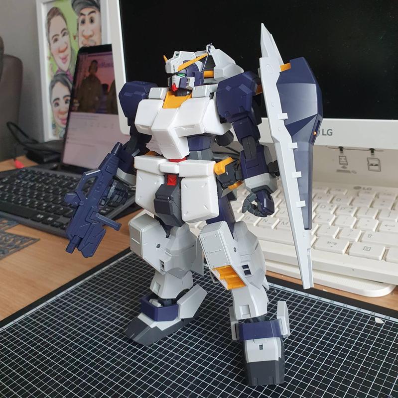 MG gundam tr-1 Hazel Full Armor upgrade