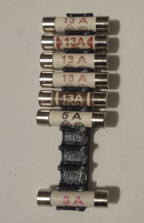 UK Plug Fuse Holder