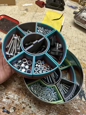 Hardware organizer to be used for the Ikea VINTERSAGA Pepparkakor, 300 g