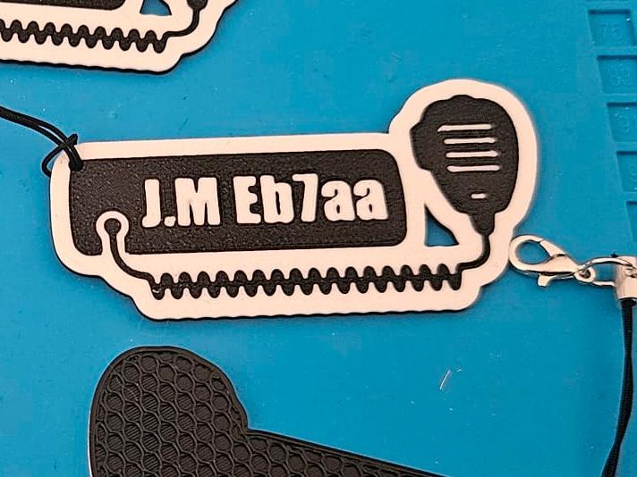 Amateur radio operator identifier keychain