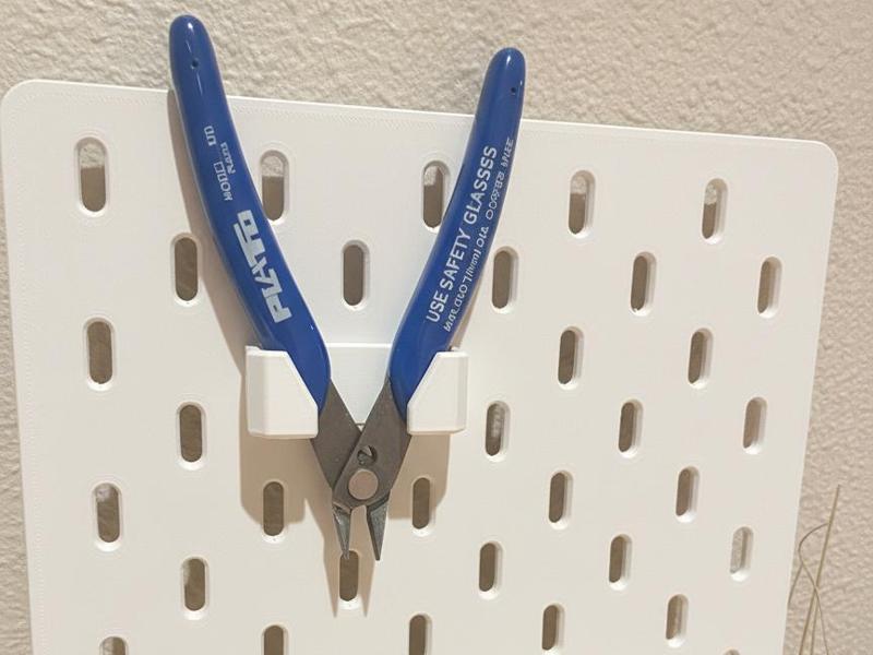 Modular Pegboard Pliers Holder (IKEA Skadis)