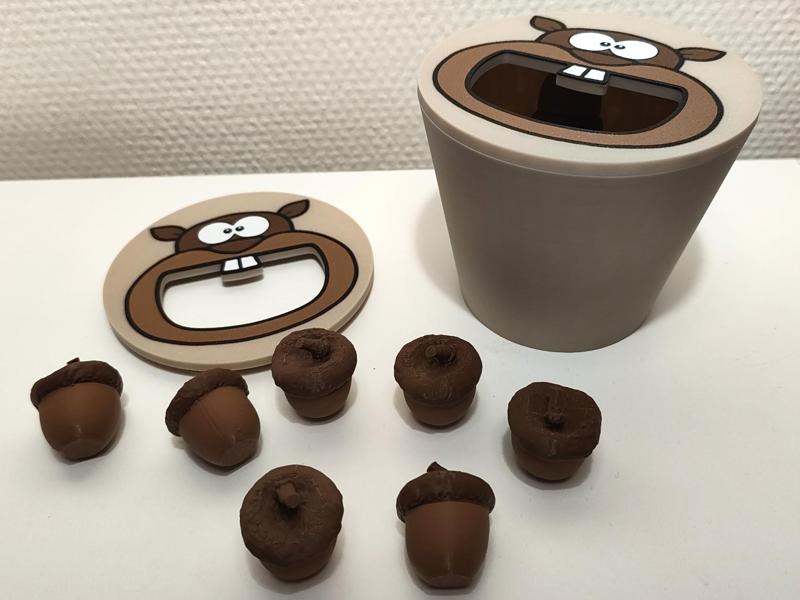 Squirrel cup