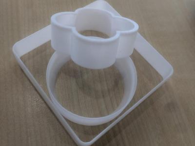 Mixed cookie cutters