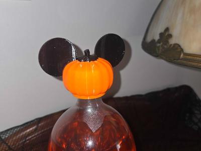 Bottle Top - Halloween Mickey / Minnie