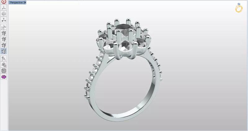 Royal Solitaire Ring