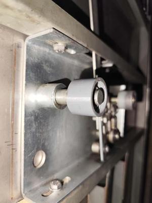 SHINDLER DOOR ROLLER QKS9