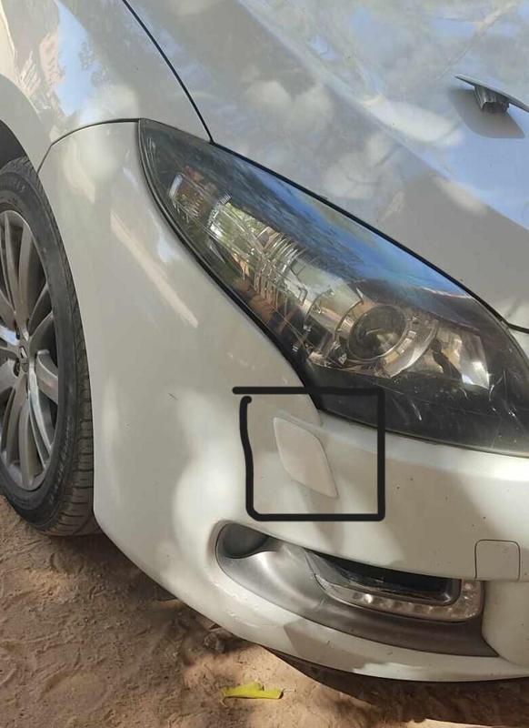 headlight washer cover Renault Megane 3