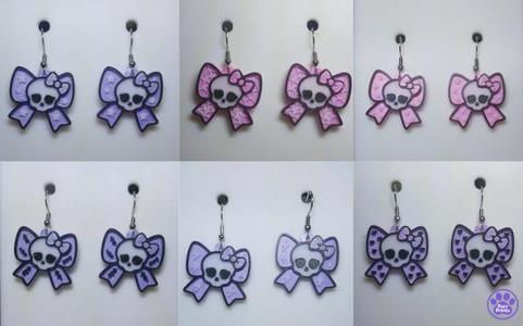 Skull Bow Earrings and Keychains - No AMS Needed