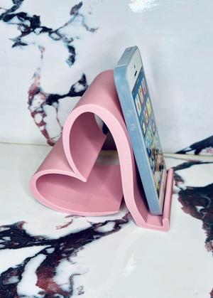 Heart-shaped tablet or cell phone holder
