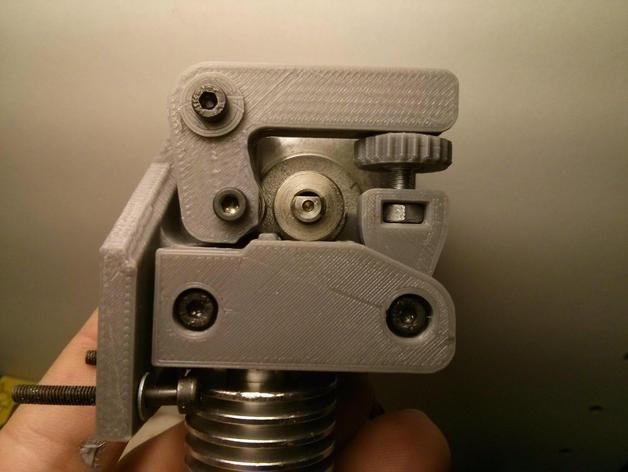 Dasaki MK8ish Direct Drive Extruder for Prusa i3 (MK7 drive gear)