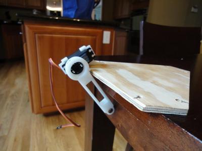 PolyBot Servo Mount