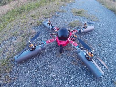 HP-V1 Quadrocopter