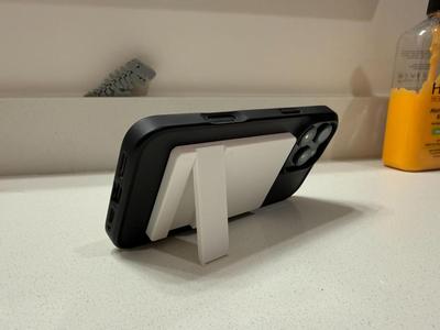 Phone Stand (MagSafe Compatible)