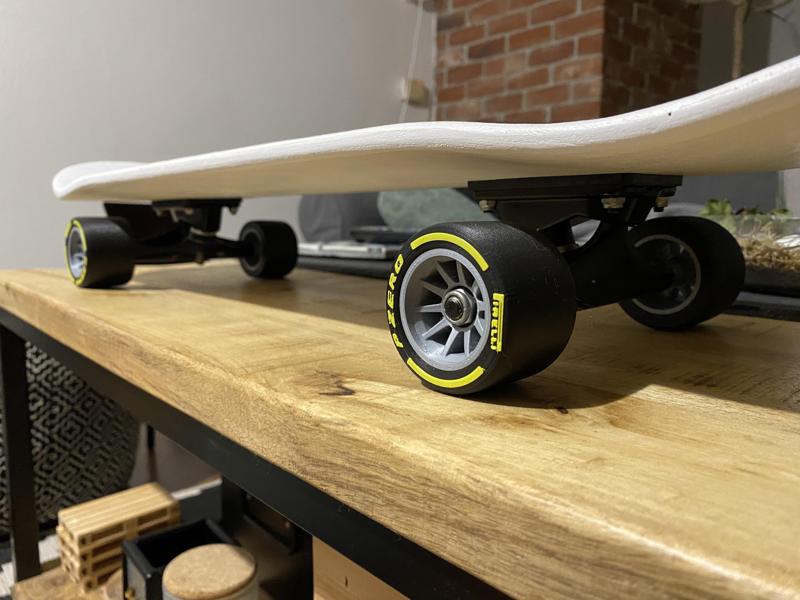 F1 style skateboard wheels