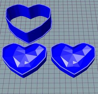Mold LowPoly Heart 9CM