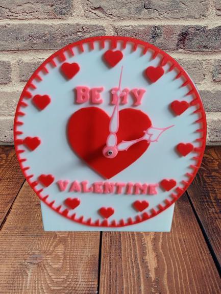 Multicolor Be My Valentime Desk/Table Clock