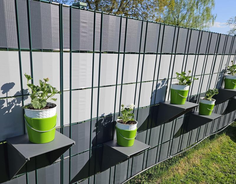 Plant shelf 15mm. Holder