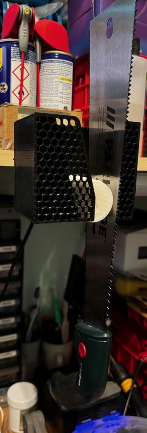 Hand Saw Holder v2