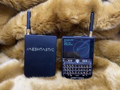 Lilygo TDeck Meshtastic with battery