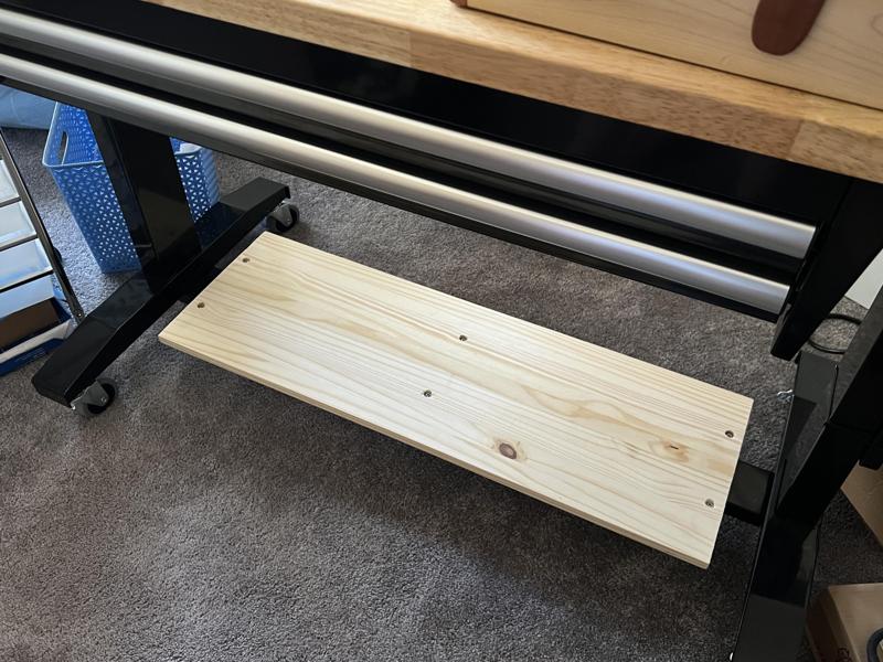 Husky Workbench Shelf Mounting Bracket