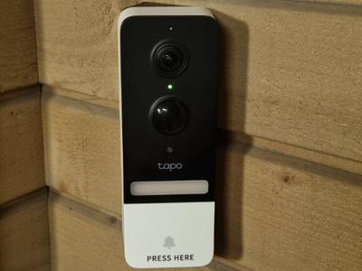Tapo D230(S) 45° deg. angle wall mount