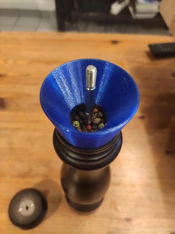 Pepper Funnel for Peugeot