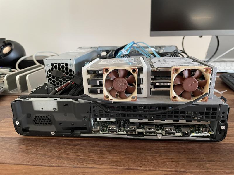 3 Slot 2.5" HD SSD Bay