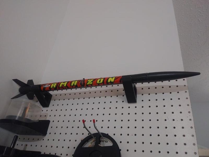 Estes Rocket Holder Peg Board